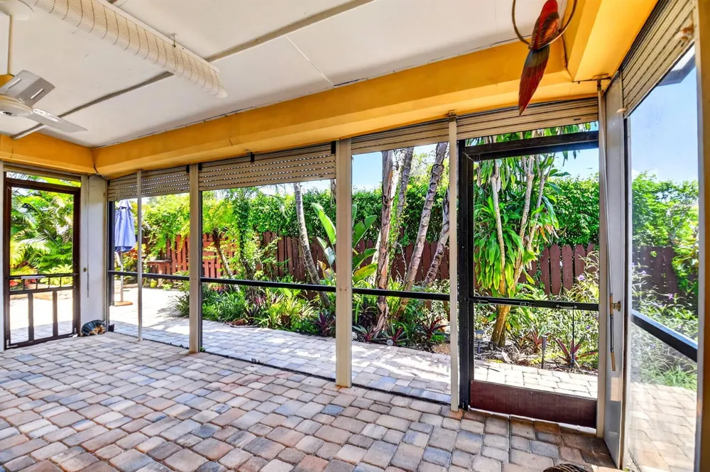 6747 Starkeys Place Lake Worth, FL 33467