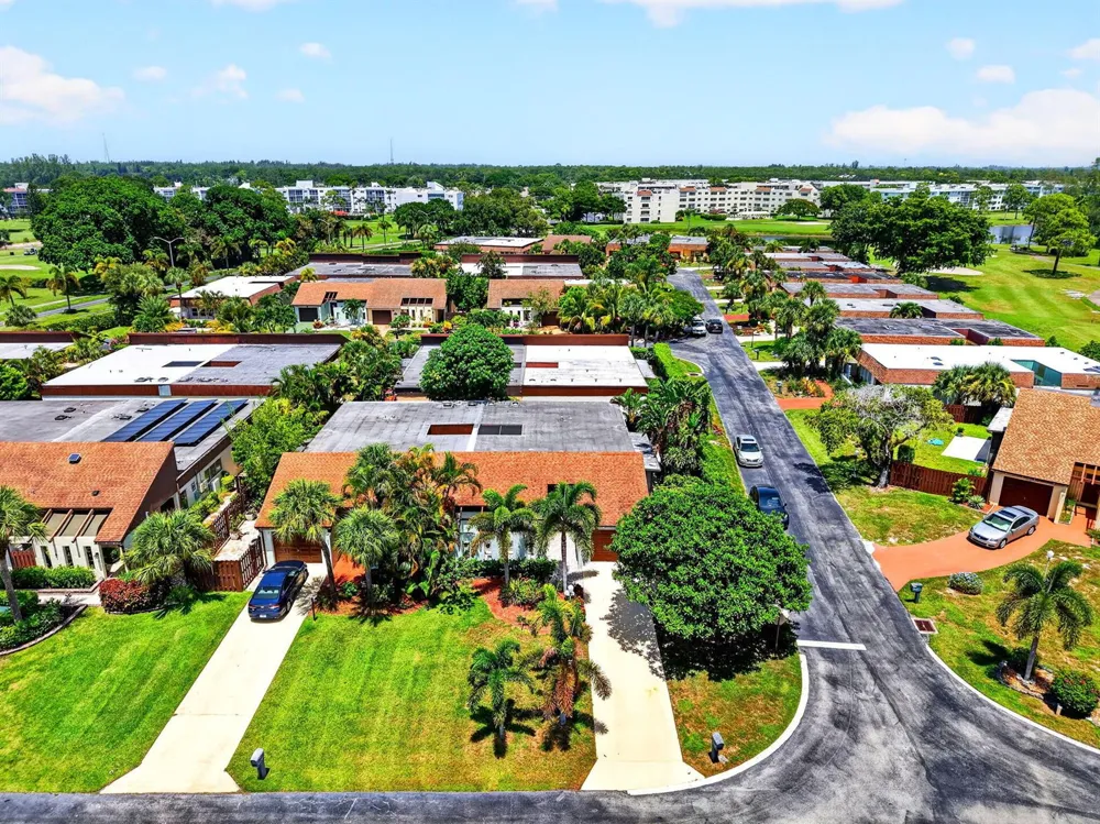 6747 Starkeys Place Lake Worth, FL 33467