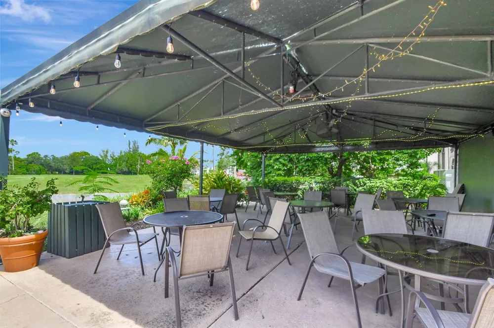 6747 Starkeys Place Lake Worth, FL 33467