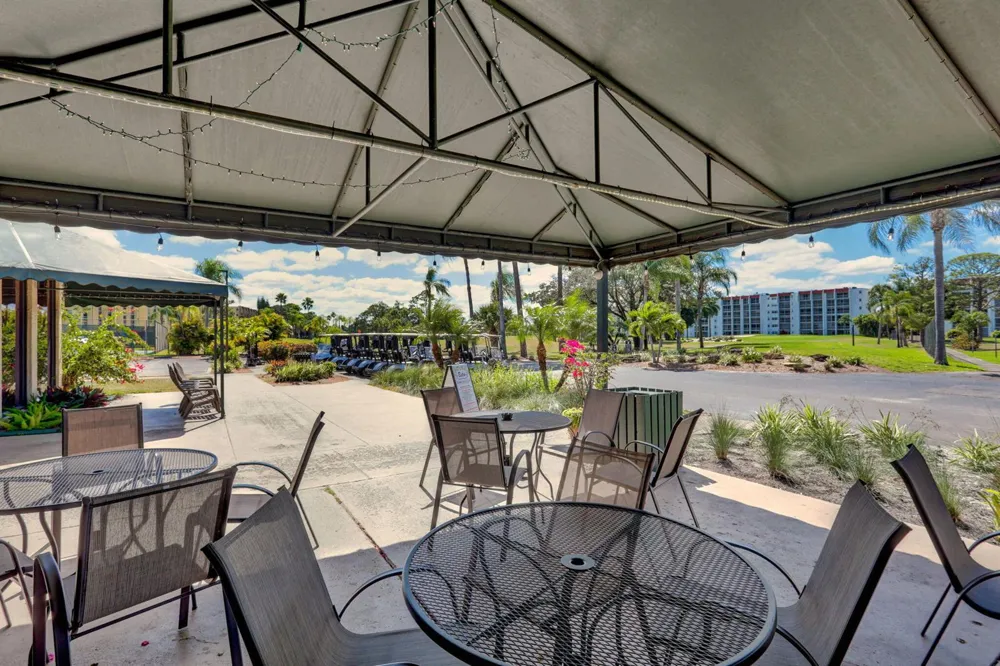 6747 Starkeys Place Lake Worth, FL 33467