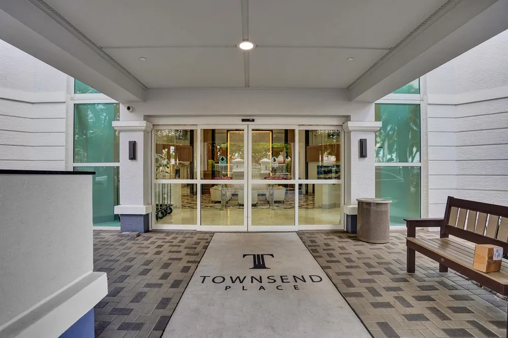 550 SE Mizner Boulevard #B506 Boca Raton, FL 33432