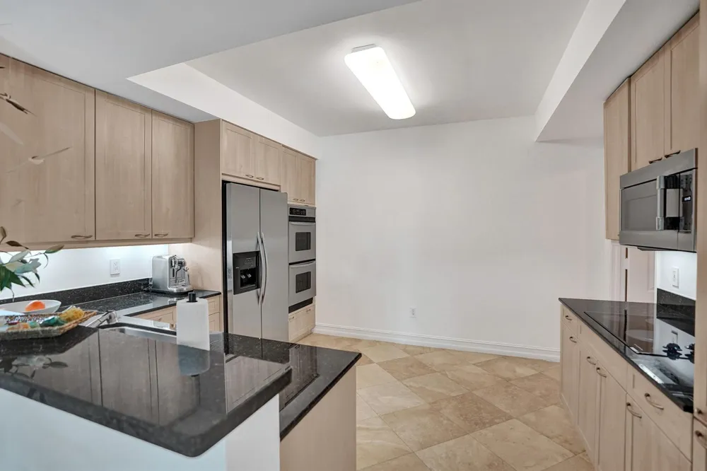 550 SE Mizner Boulevard #B506 Boca Raton, FL 33432
