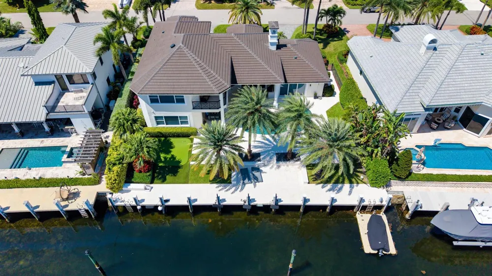 2520 NE 35th Street Lighthouse Point, FL 33064