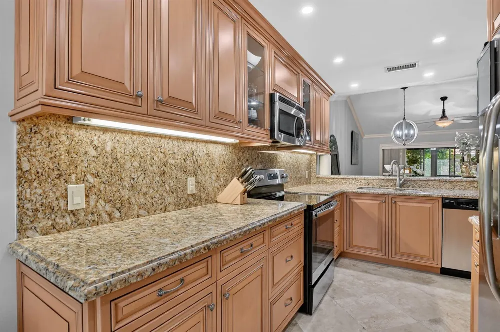21616 Guadalajara Avenue Boca Raton, FL 33433