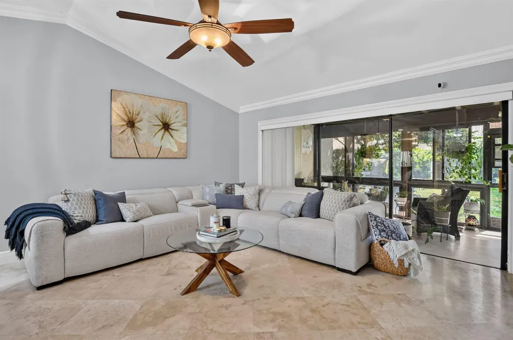 21616 Guadalajara Avenue Boca Raton, FL 33433