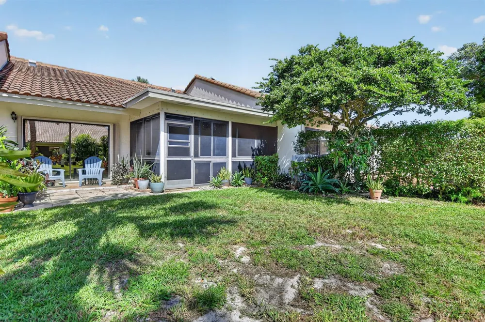 21616 Guadalajara Avenue Boca Raton, FL 33433