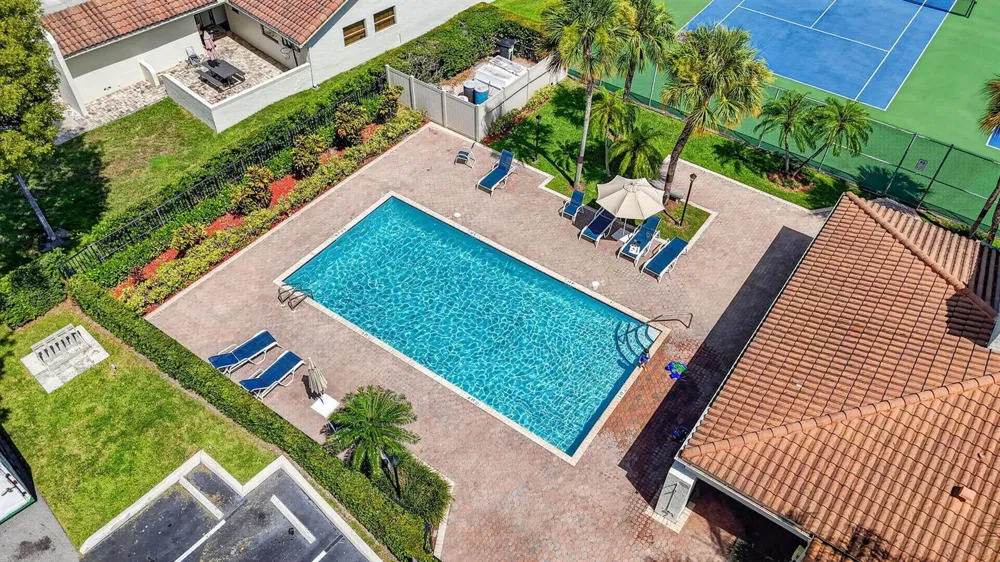 21616 Guadalajara Avenue Boca Raton, FL 33433