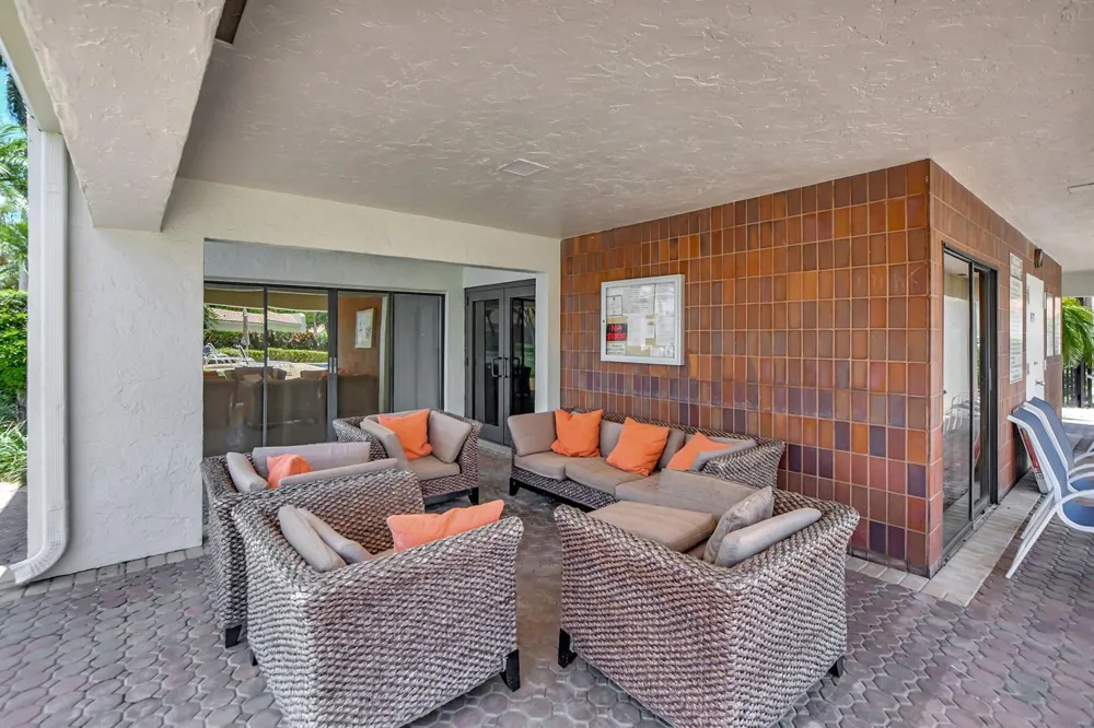21616 Guadalajara Avenue Boca Raton, FL 33433