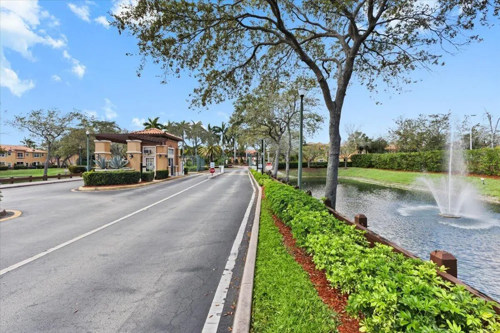 4962 Leeward Lane #3807 Fort Lauderdale, FL 33312