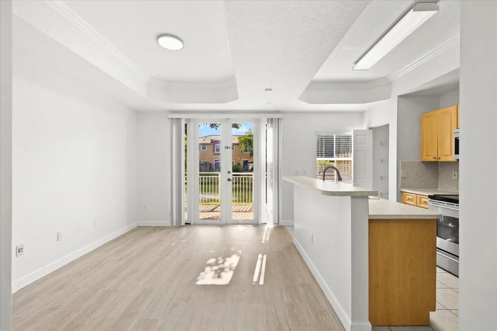 4962 Leeward Lane #3807 Fort Lauderdale, FL 33312