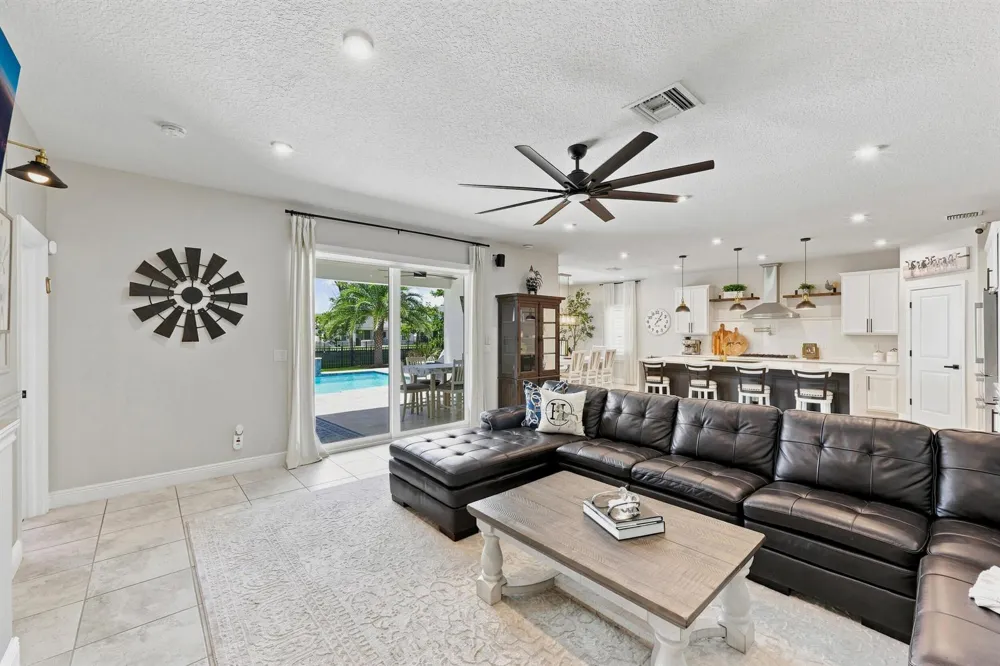 1183 BUSHEL CREEK Crossing Loxahatchee, FL 33470