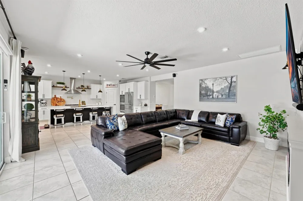 1183 BUSHEL CREEK Crossing Loxahatchee, FL 33470