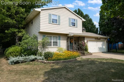 605 Autumn Drive