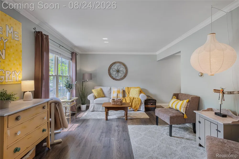 605 Autumn Drive Flushing City, MI 48433