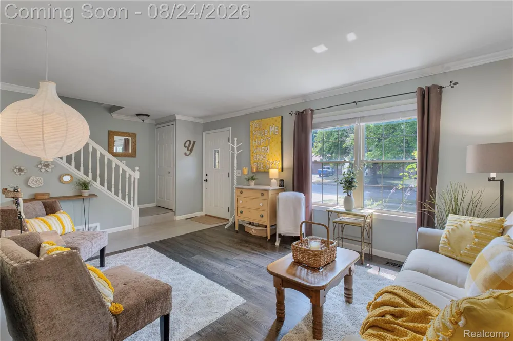 605 Autumn Drive Flushing City, MI 48433