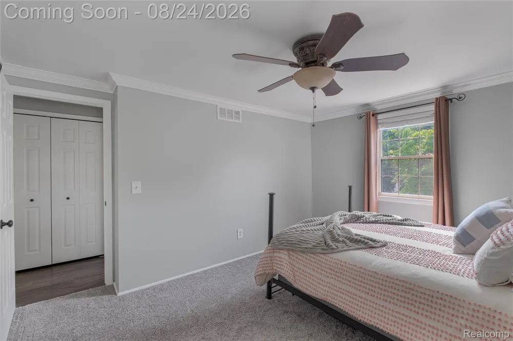 605 Autumn Drive Flushing City, MI 48433