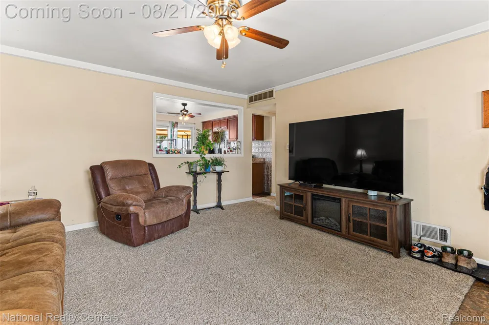 1721 S. Walton Street Westland City, MI 48186