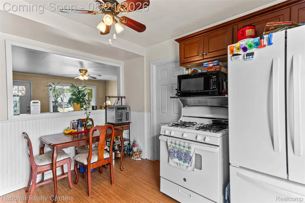 1721 S. Walton Street Westland City, MI 48186