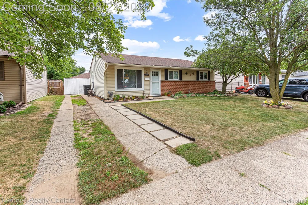 1721 S. Walton Street Westland City, MI 48186