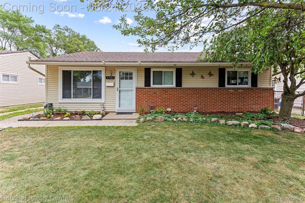 1721 S. Walton Street Westland City, MI 48186