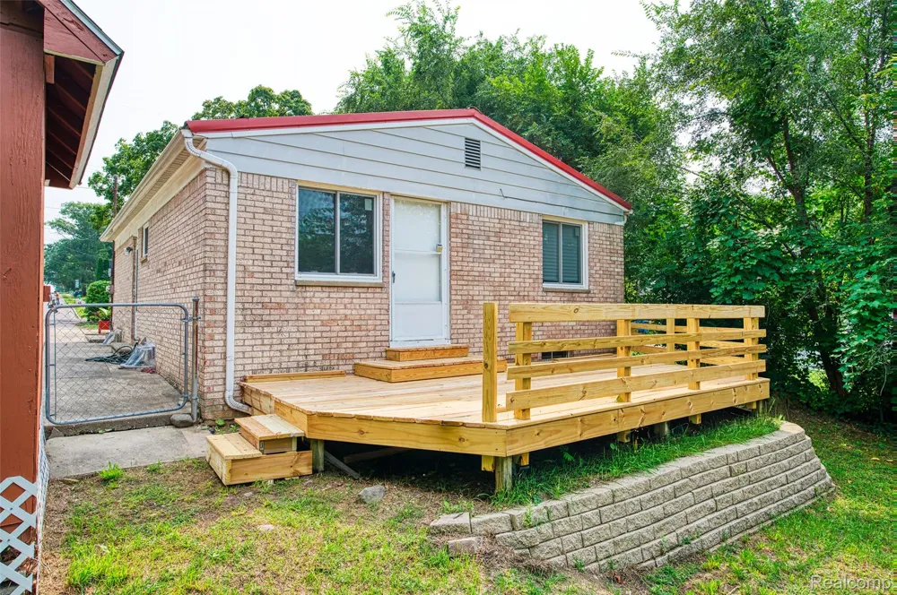 1200 S Holmes Street Lansing City, MI 48912