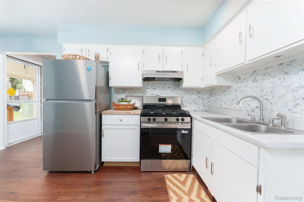 1200 S Holmes Street Lansing City, MI 48912