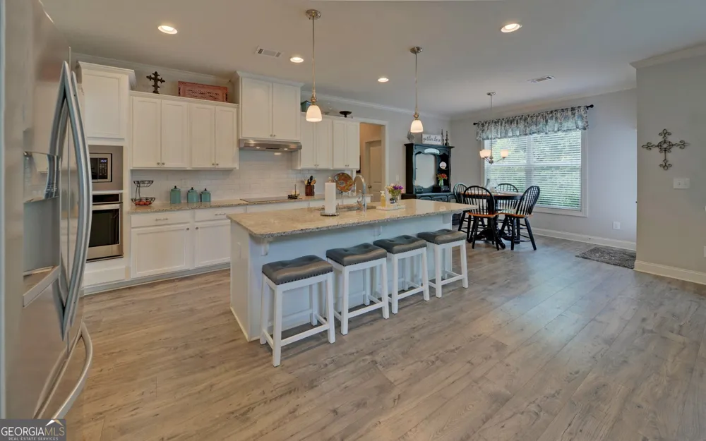 5110 Ozark LN Gainesville, GA 30507
