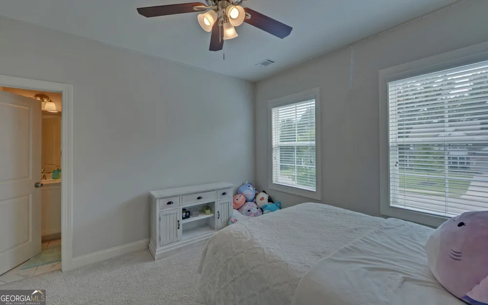 5110 Ozark LN Gainesville, GA 30507