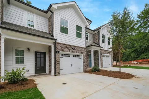 15 Sprayberry RD