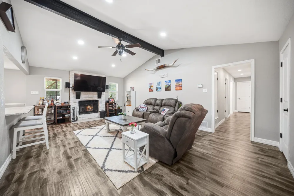 119 Prairie Creek Road Red Oak, TX 75154