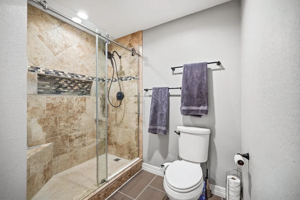 119 Prairie Creek Road Red Oak, TX 75154