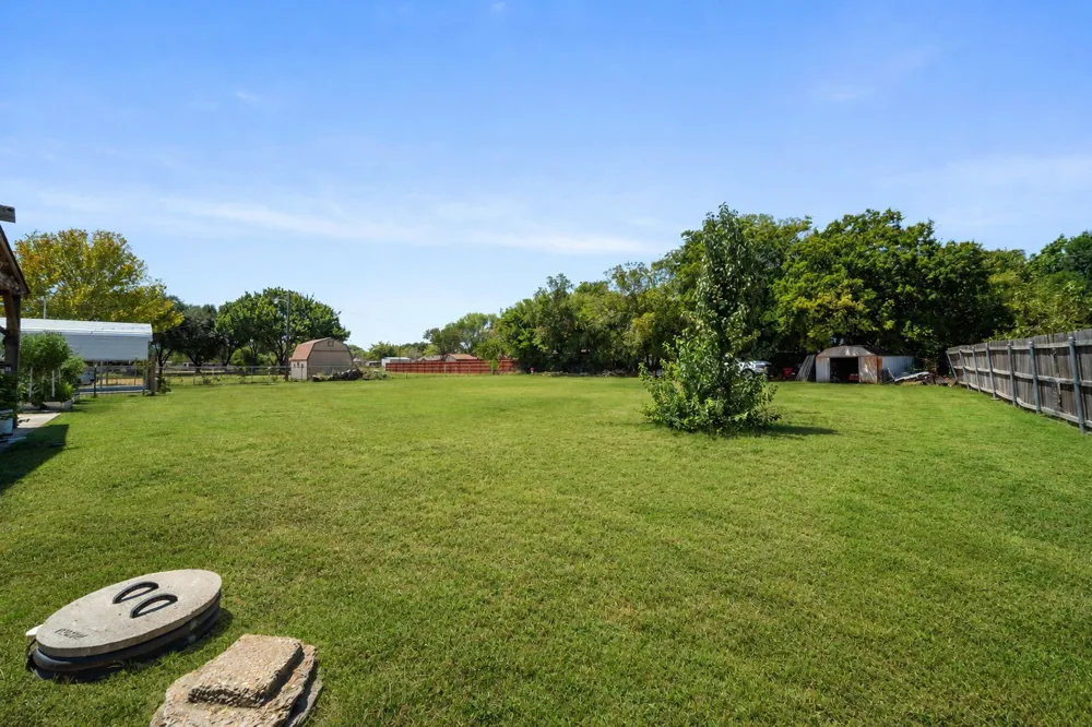 119 Prairie Creek Road Red Oak, TX 75154