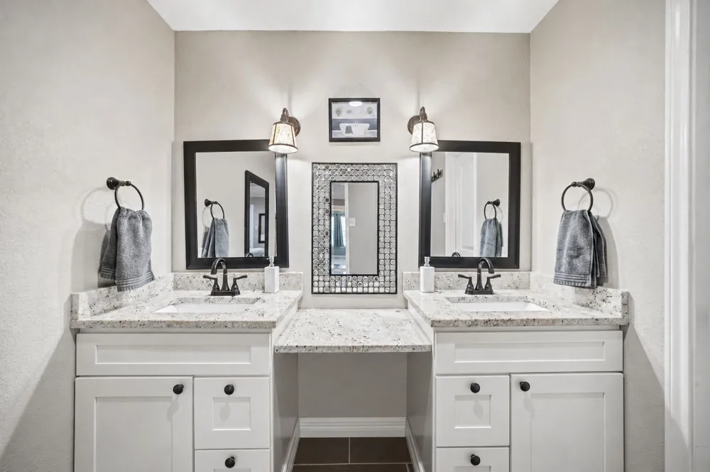 119 Prairie Creek Road Red Oak, TX 75154