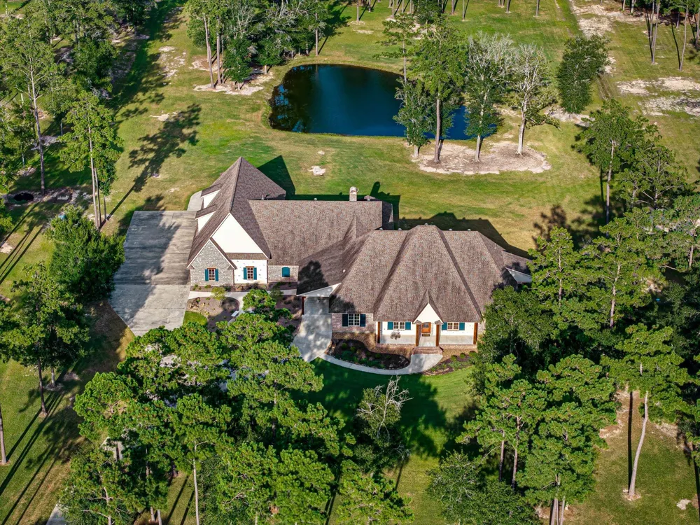 9155 Grizzly Drive Kountze, TX 77625