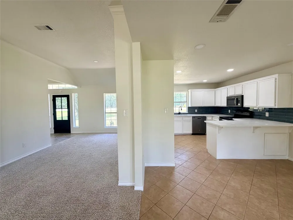 9200 Highway 87 Orange, TX 77632