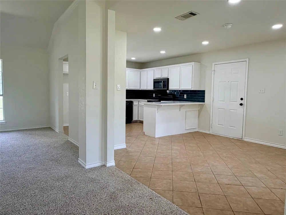 9200 Highway 87 Orange, TX 77632