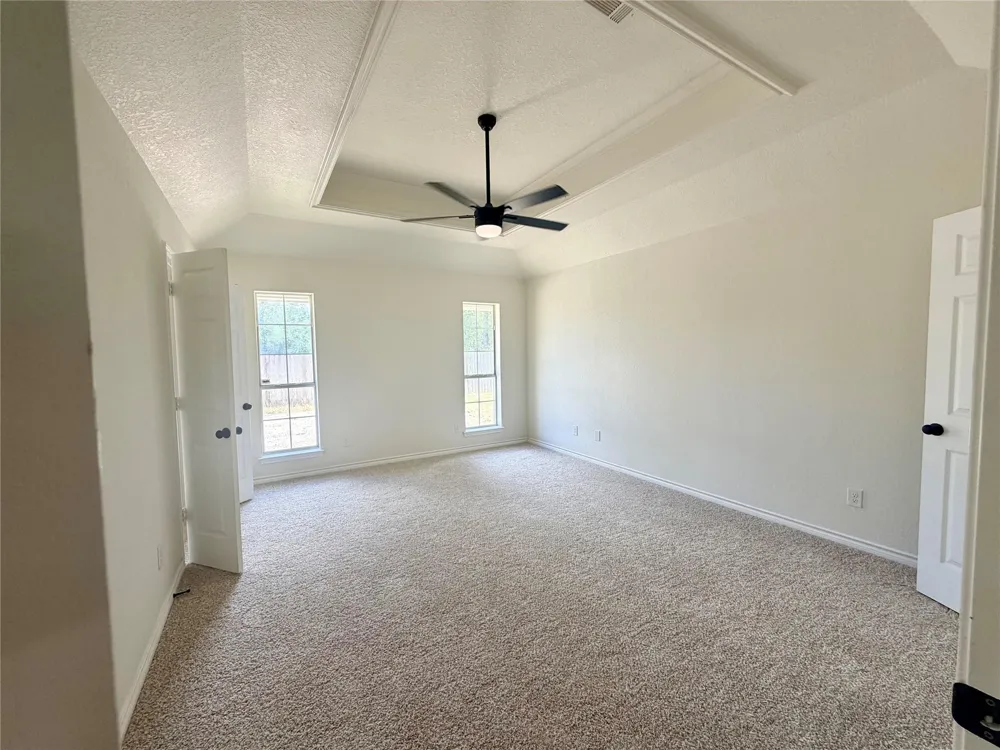 9200 Highway 87 Orange, TX 77632