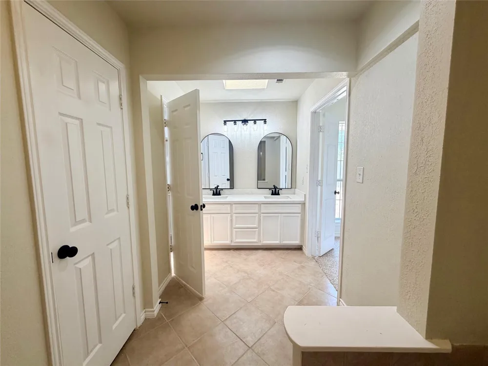 9200 Highway 87 Orange, TX 77632