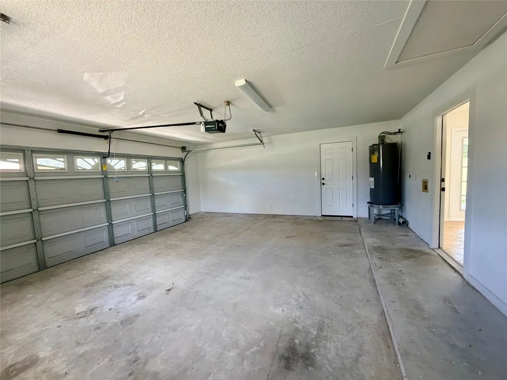 9200 Highway 87 Orange, TX 77632