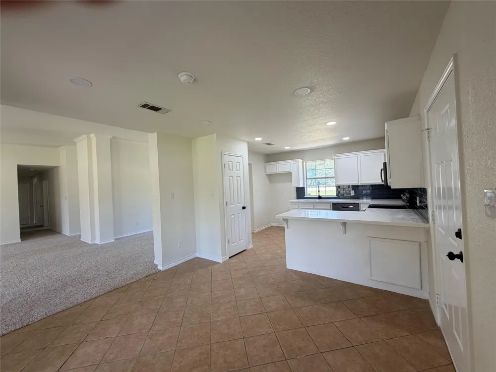 9200 Highway 87 Orange, TX 77632