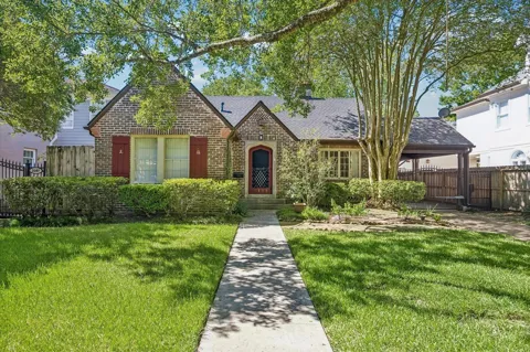 3111 Quenby