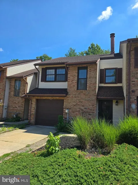 56 LAFAYETTE LANE