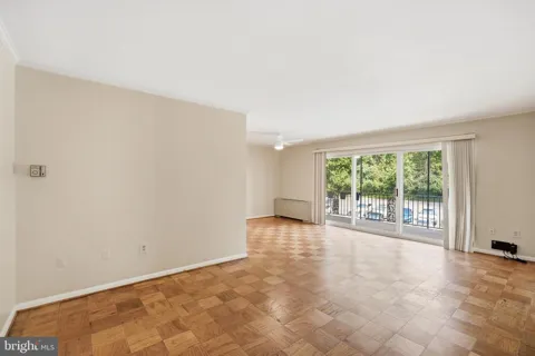 3535 CHEVY CHASE LAKE DRIVE #307