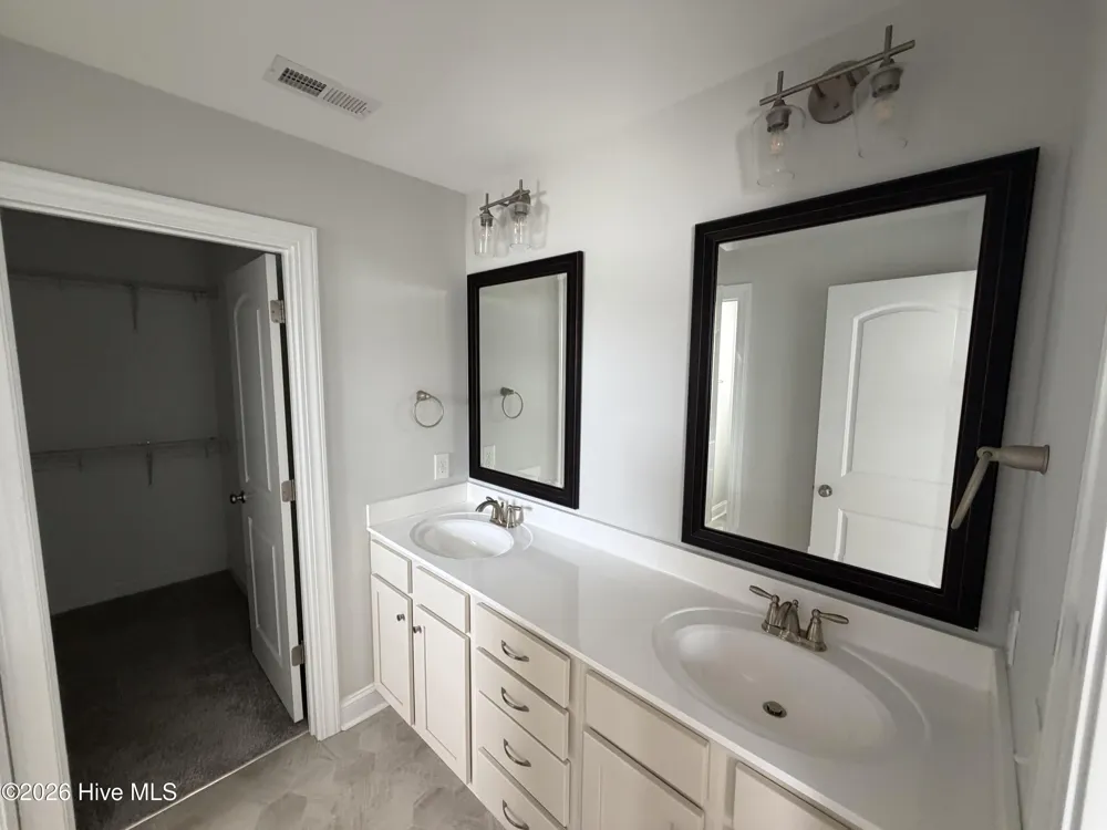 3337 Pacolet Drive Greenville, NC 27834