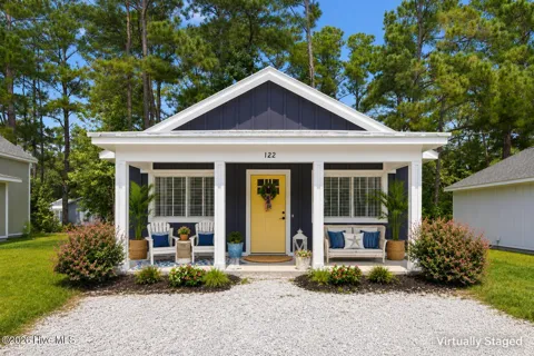 122 Long Pond Loop