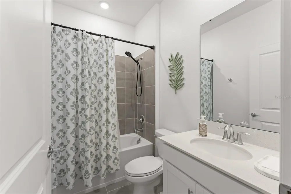 6025 CLAYSTONE WAY Mount Dora, FL 32757