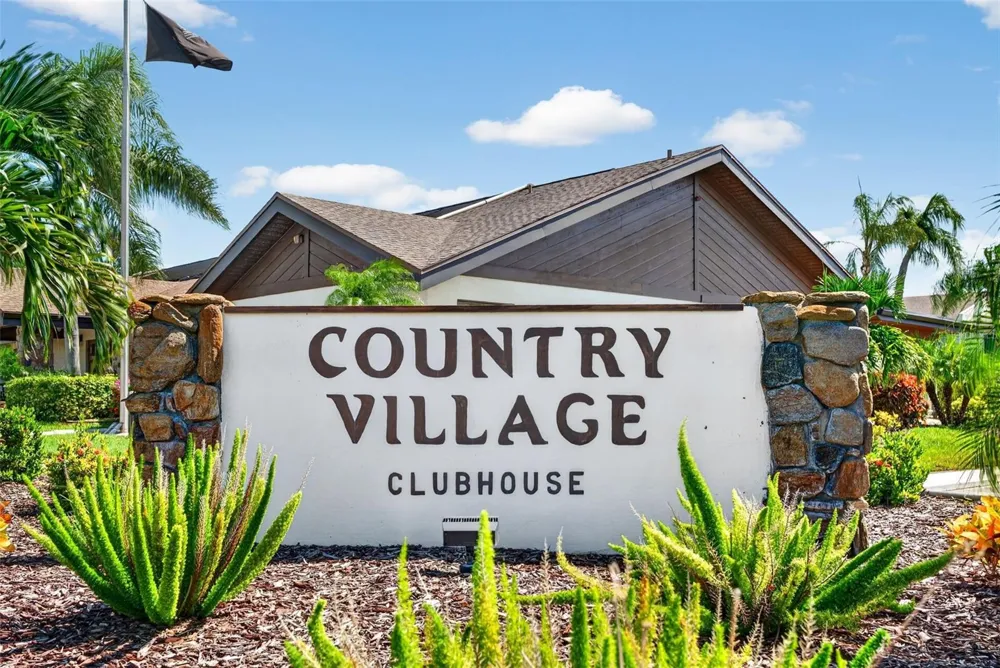 2721 72ND STREET COURT W #2721 Bradenton, FL 34209