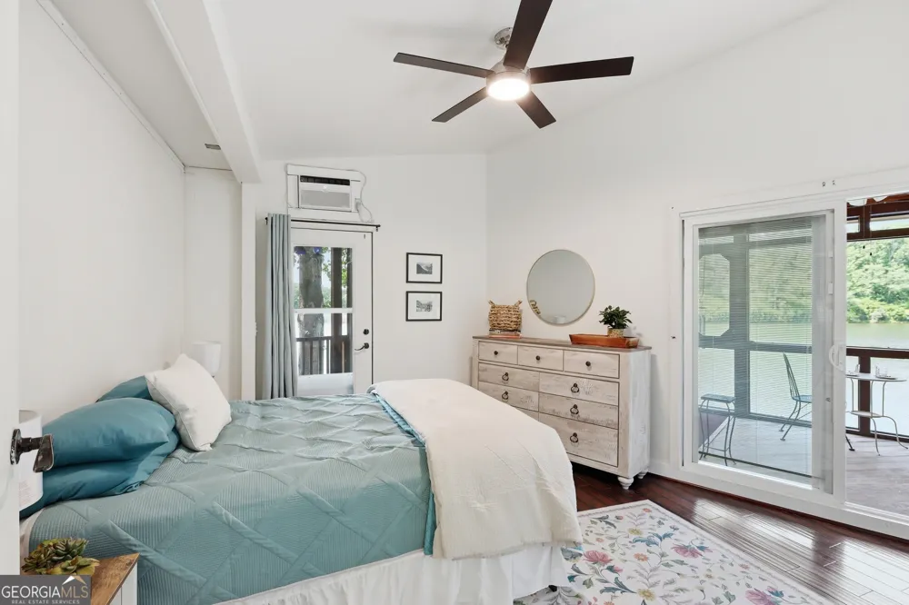 1049 Mountain Shadows DR Cleveland, GA 30528