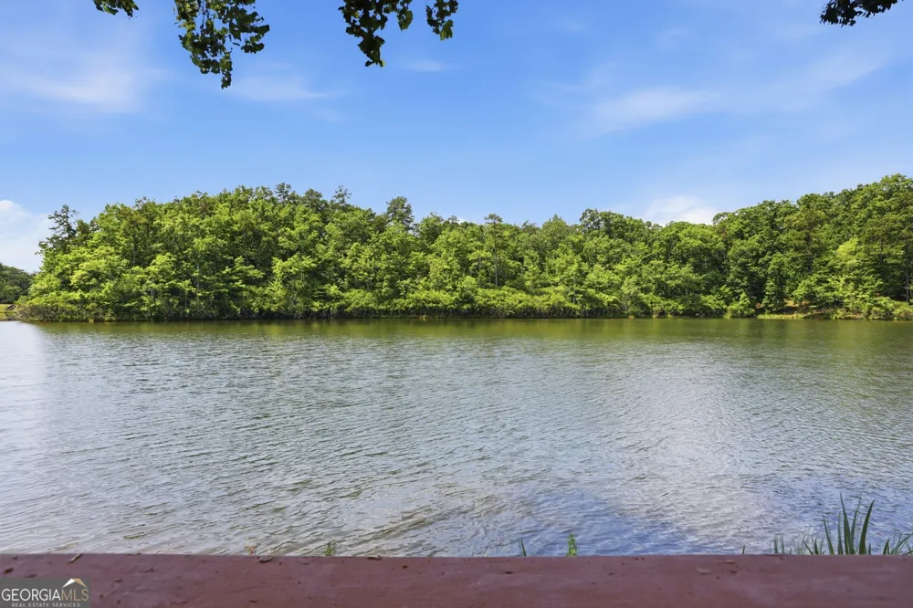 1049 Mountain Shadows DR Cleveland, GA 30528