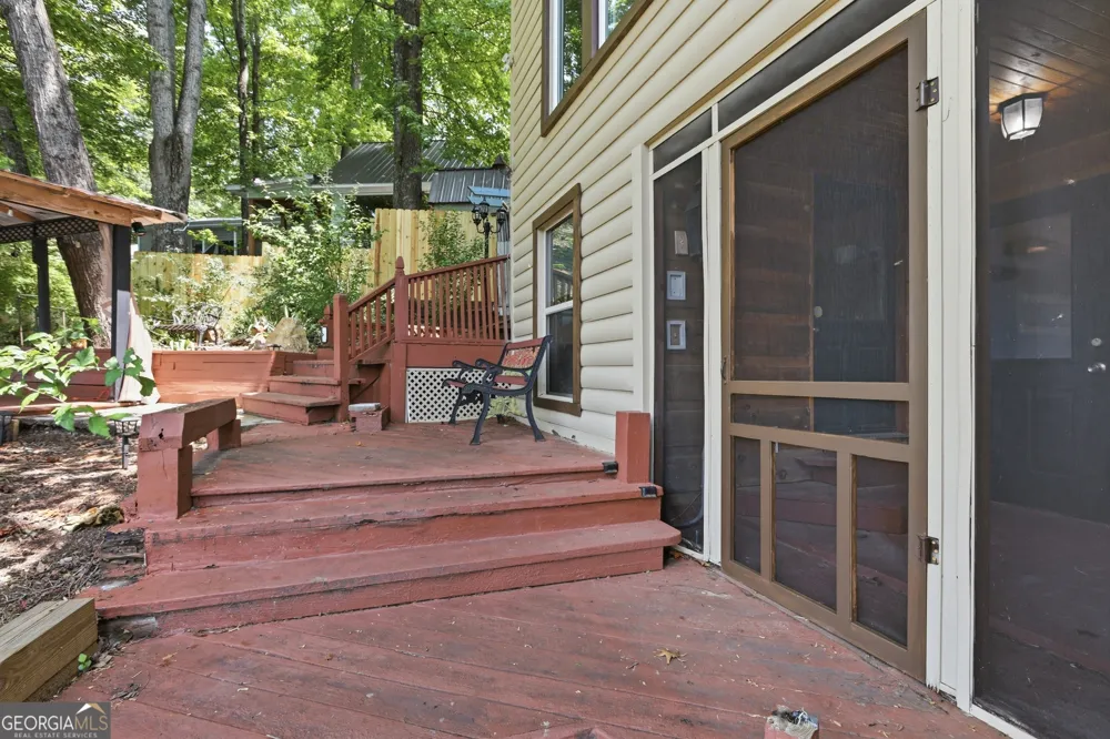 1049 Mountain Shadows DR Cleveland, GA 30528
